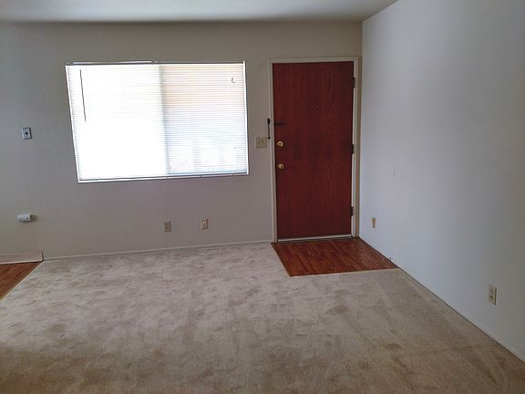 3rd image of 556 S 5th St APT 17