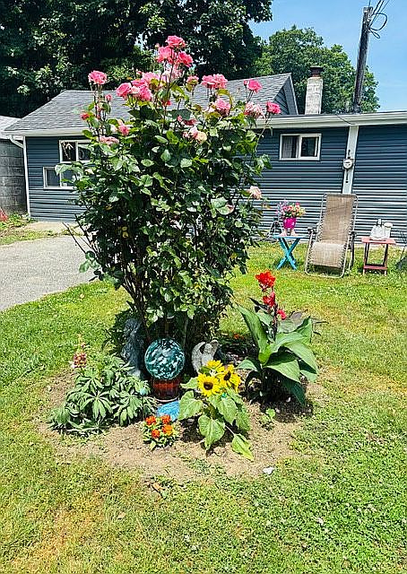 2nd image of 57 Sutton Ct