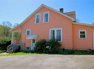 1119 Indian Creek Valley Rd, Indian Head, PA