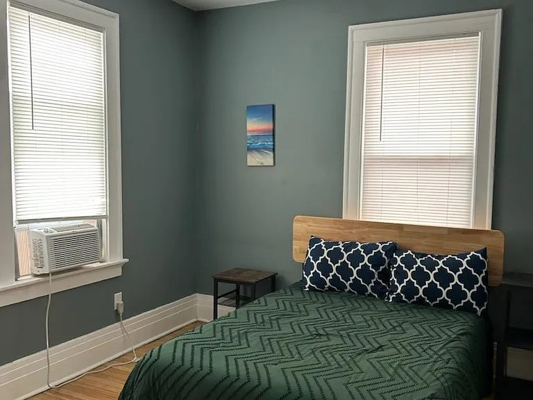 942 Euclid Ave — Photo 2