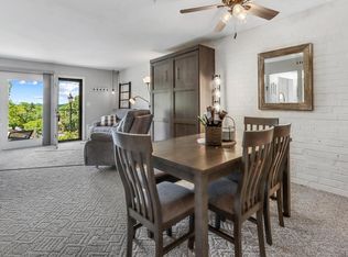 37 Lausanne Ct #5, Lake Geneva, WI 53147