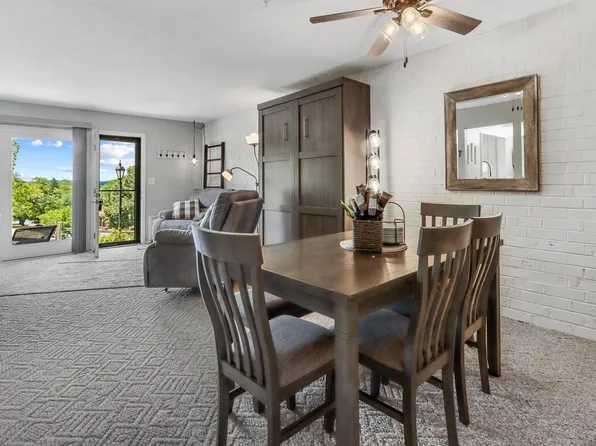 37 Lausanne COURT #05, Lake Geneva, WI 53147