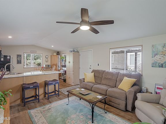5th image of 2337 Canyon Court