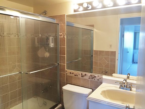 4th image of 4600 Connecticut Ave NW APT 932