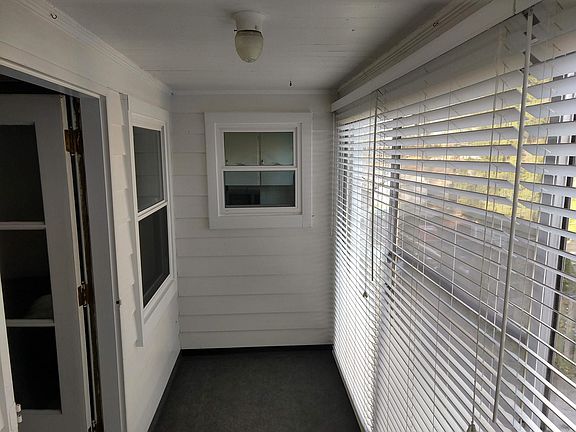 3rd image of 607 S Connecticut Ave #2