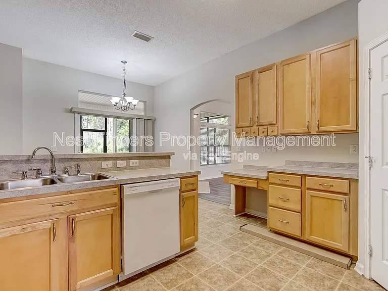 749 Grand Parke Dr — Photo 13
