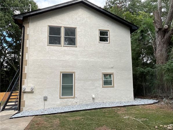 51 Mullis St, Fairburn, GA 30213 – 1-bedroom rental in Fairburn