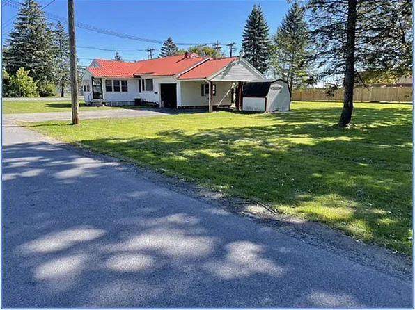 1121 E David St, Ogdensburg, NY 13669