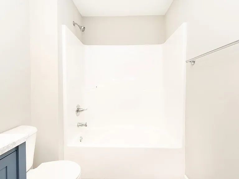 2106 Duncan Ave #104 — Photo 18