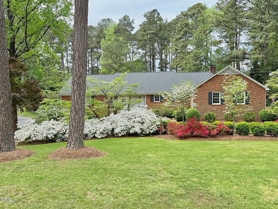 1st image of 1634 Crescent Dr