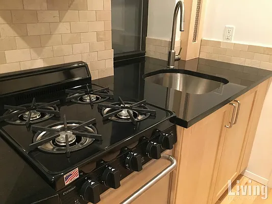 Rented by Living New York | media 40