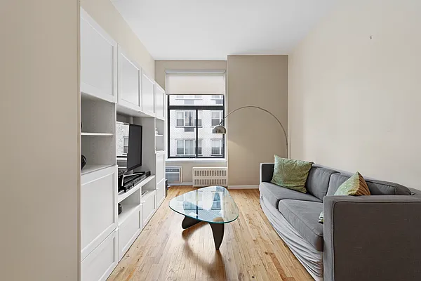 Sold by Compass | media 4