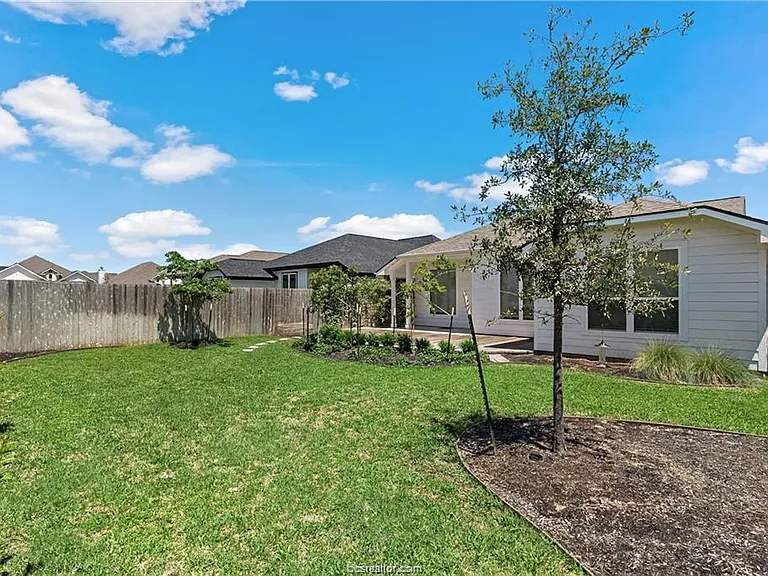 3429 Omaha Ct — Photo 27