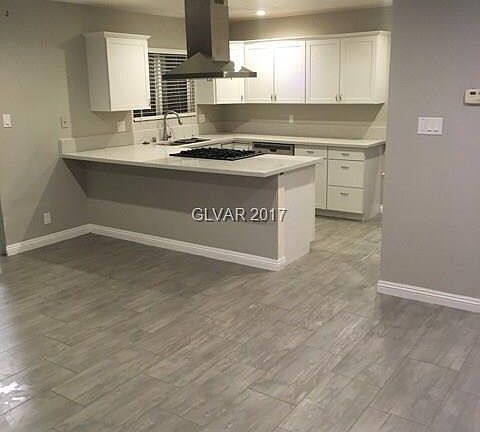 2nd image of 704 Thrush Dr