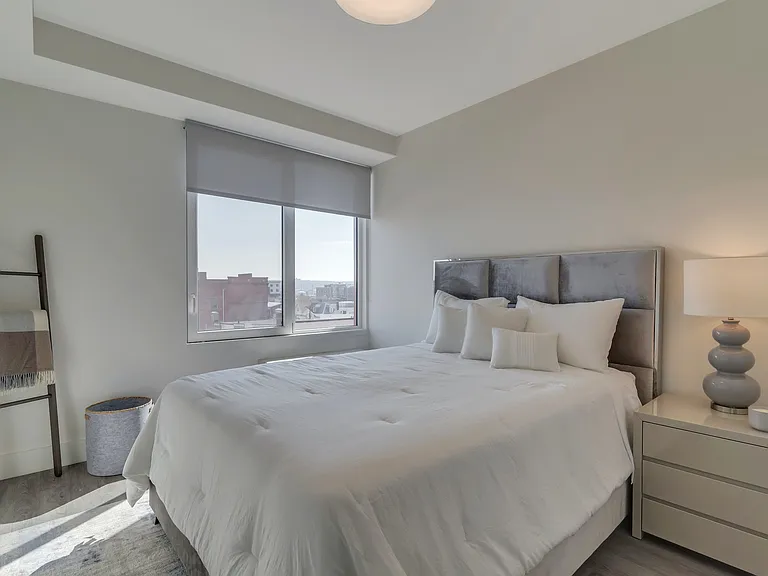 B22 — Photo 10