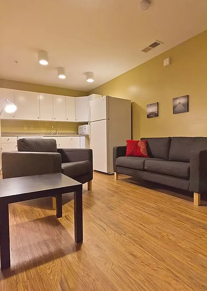 SMARTSUITES — Photo 2