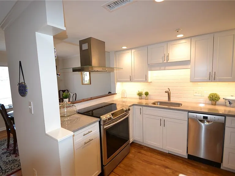 49 Seabreeze Ln #49 — Photo 7