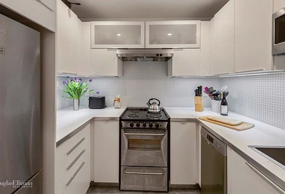 4th image of 340 W 89th St APT 3R