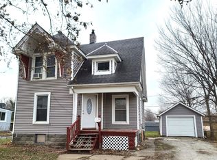 809 C Ave, Vinton, IA 52349