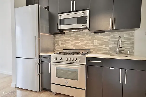 Rented by Corcoran | media 18