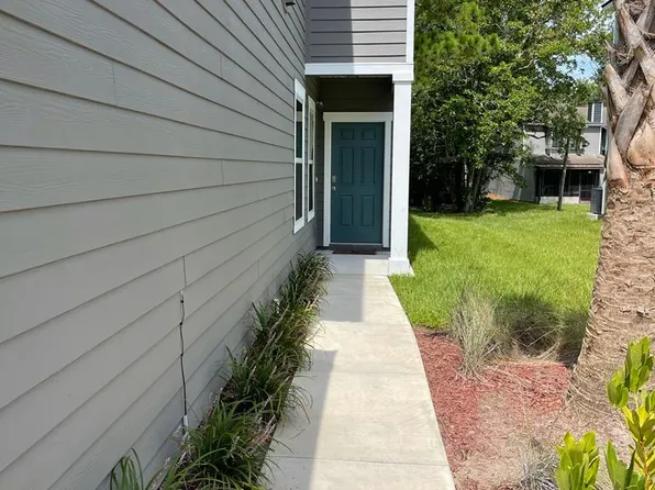 7932 Echo Springs Rd, Jacksonville, FL 32256