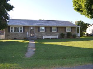 203 Knob Rd, Greeneville, TN 37745