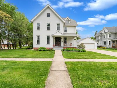 127 S Vail St, Geneseo, IL, 61254