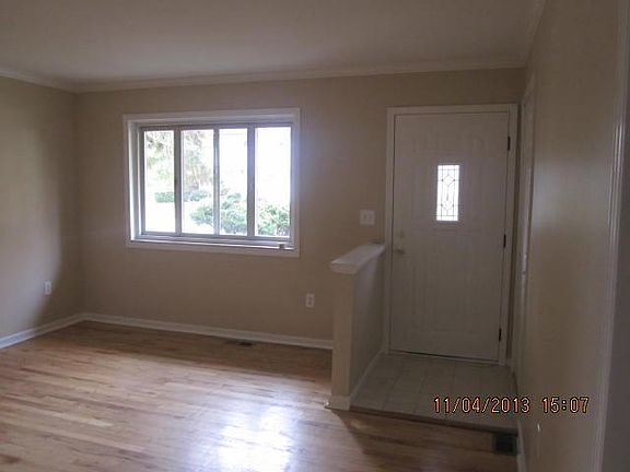 3rd image of 1461 Selma St