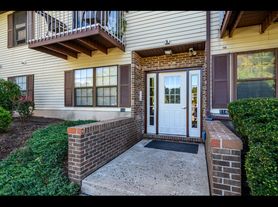 113 Orlando St, Edison, NJ