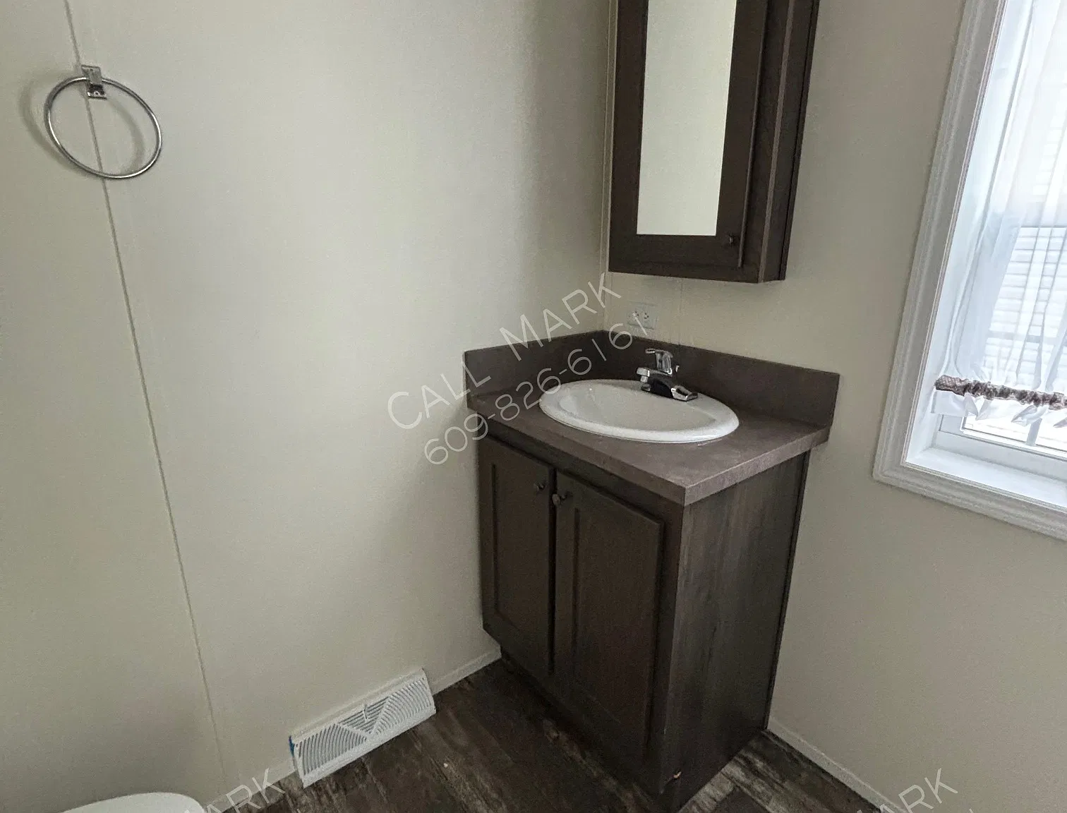 2 bed, 840 sqft, $1,650 — Photo 4