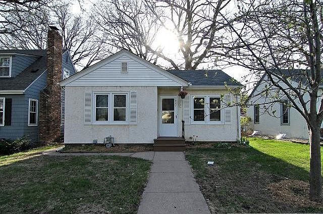 1st image of 1627 Maywood St