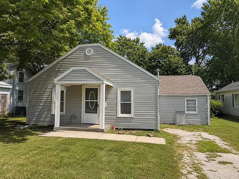 508 Truman St — Photo 1