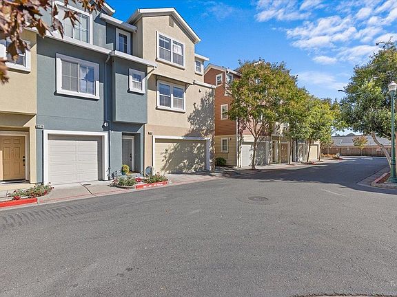 2nd image of 2274 Chanate Road