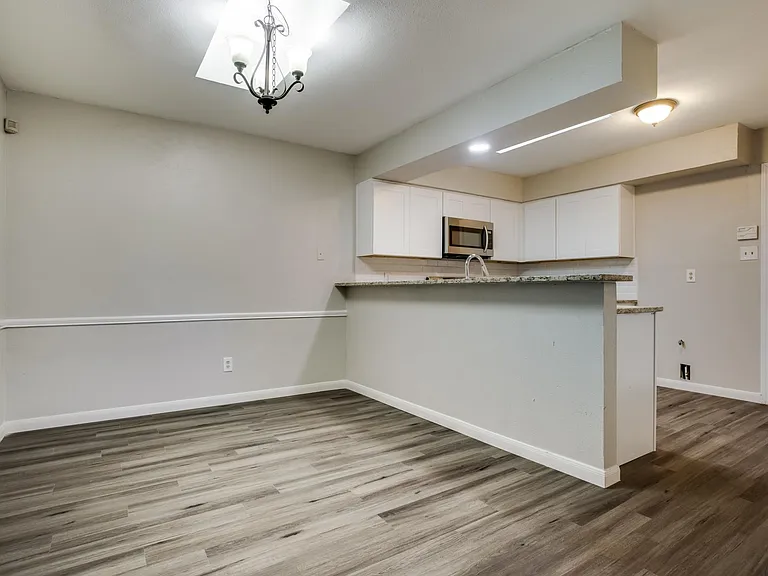 5102 Lakeridge Ct — Photo 11