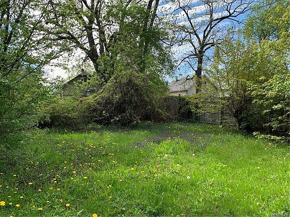 3rd image of 402 Norfolk Ave