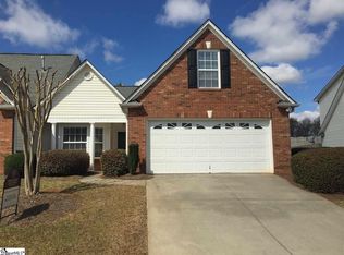107 High Crest Ct, Simpsonville, SC 29681