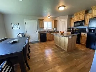 555 Sunflower Rd — Photo 9