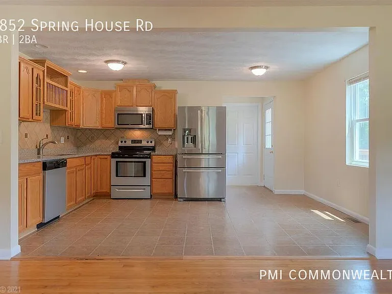 2852 Spring House Rd — Photo 4