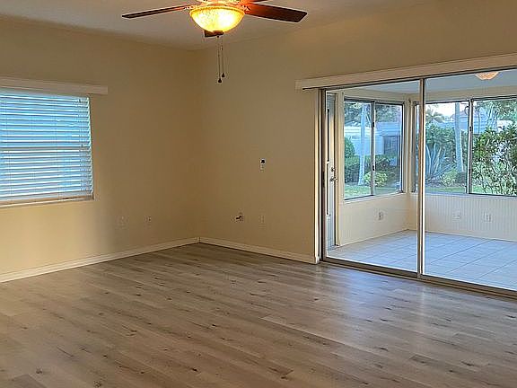 2nd image of 5814 Driftwood Pl #32
