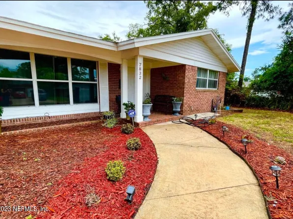 7832 SUNNYMEADE Drive N, Jacksonville, FL 32211
