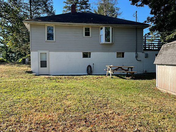 2nd image of 2218 Benwood Hill Rd