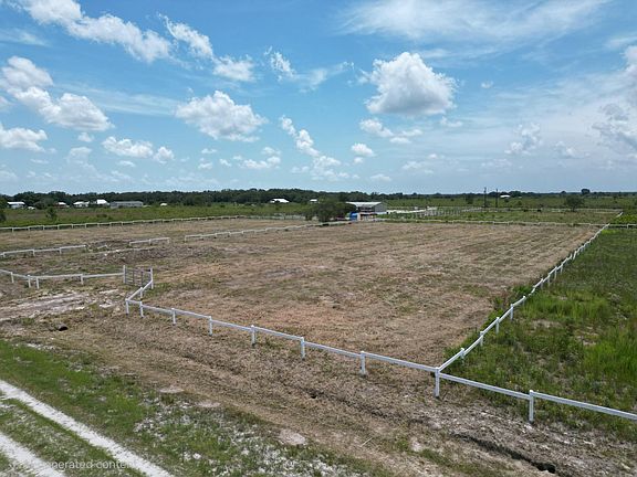 4th image of 20276 NW 250TH Street