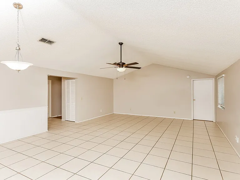 11035 Crumpet Ct — Photo 3