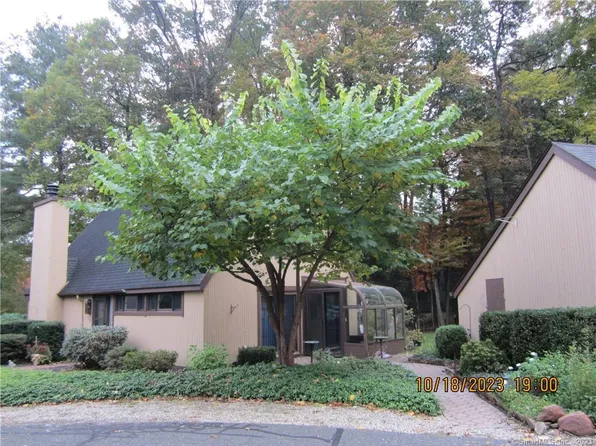 3 Butternut Circle #3, Avon, CT 06001