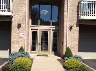 3800 Rosemont Blvd APT 108F, Fairlawn, OH 44333