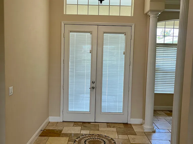 Foyer w/Double French Doors Internal Blinds