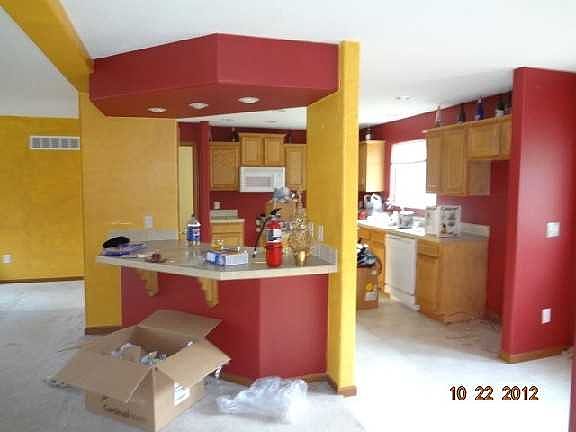 3rd image of 9157 E 36th St