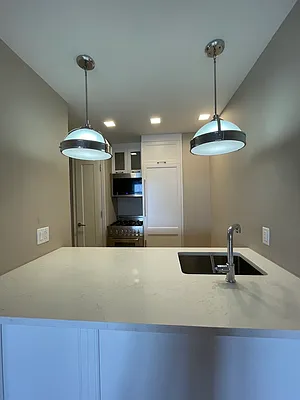 Rented by UES Management | media 2