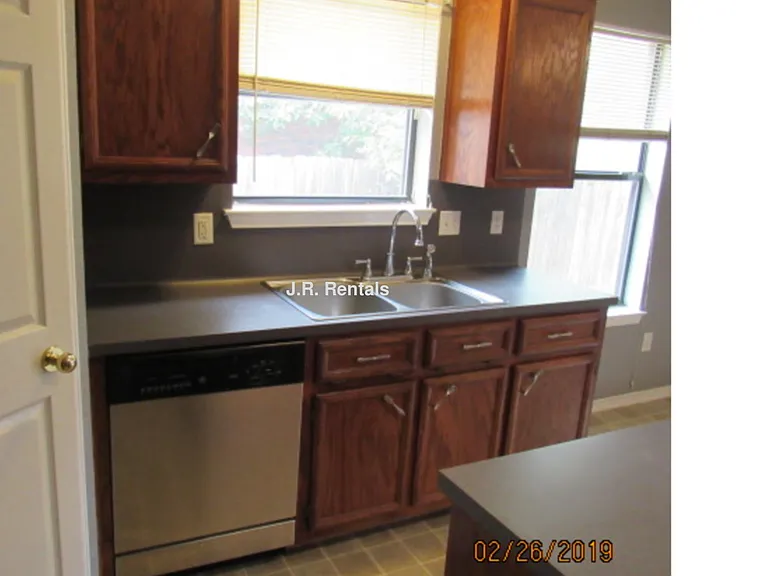 5510 Shawn Dr — Photo 133