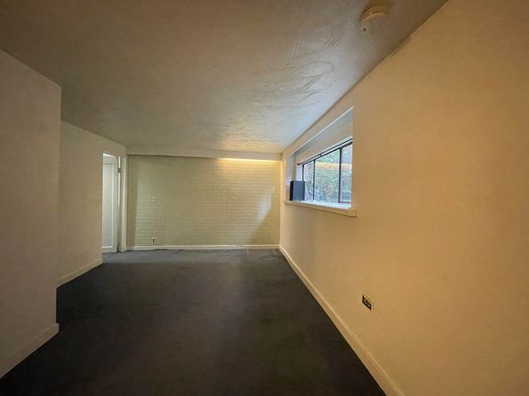 2 bedroom rental in Vancouver — photo 8